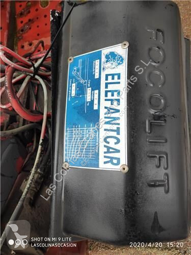 Uitrusting voor vrachtwagens Iveco Puerta...