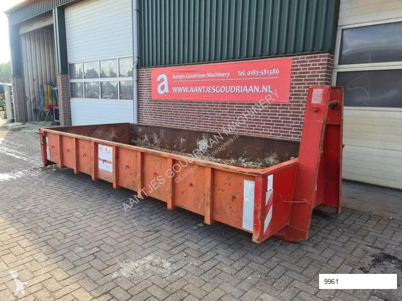 Uitrusting voor vrachtwagens  Haakarm container