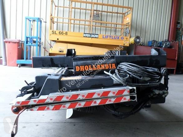 Uitrusting voor vrachtwagens Dhollandia