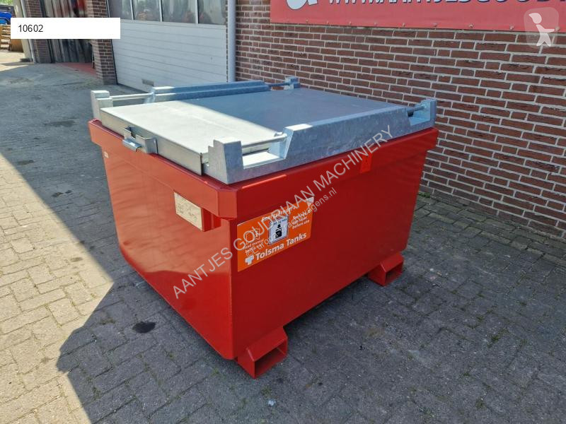 Equipamentos pesados  IBC Diesel tank