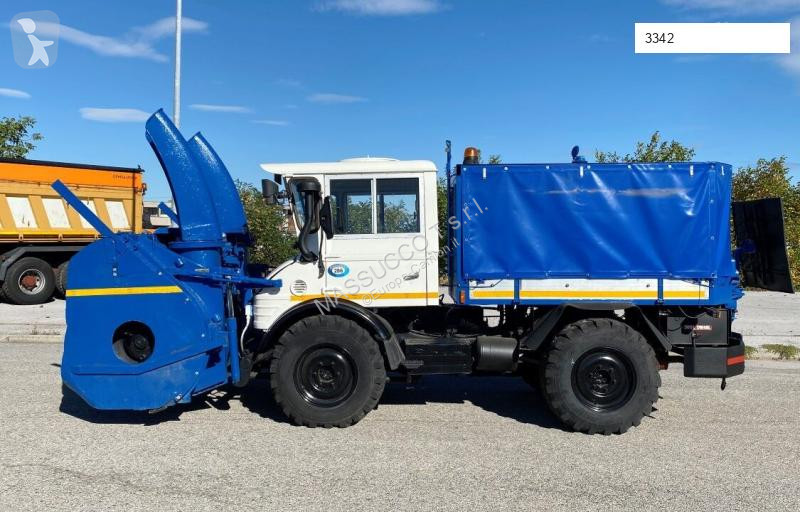 Attrezzature automezzi pesanti Mercedes UNIMOG