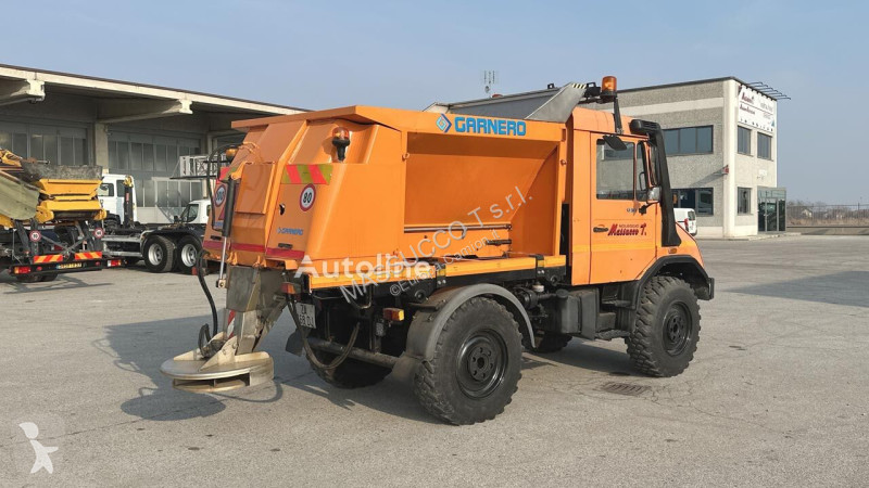 Attrezzature automezzi pesanti Mercedes UNIMOG U90