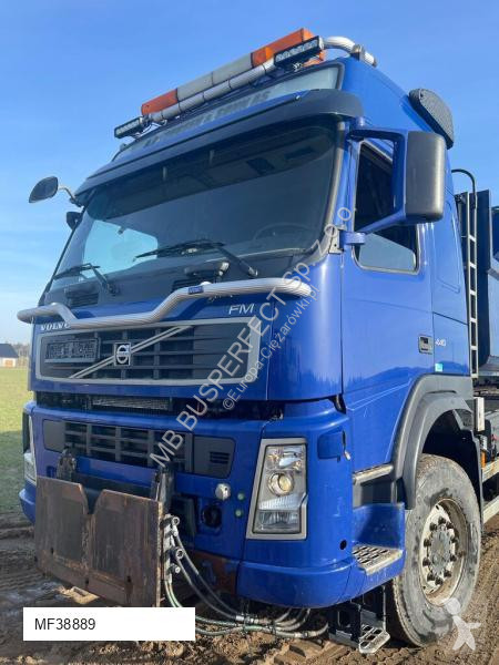 Équipements PL Volvo 4x4/6x4 Specjalny kontener...