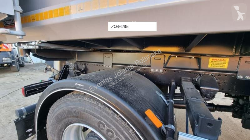 Veicolo per la pulizia delle strade MAN TGM 18.290