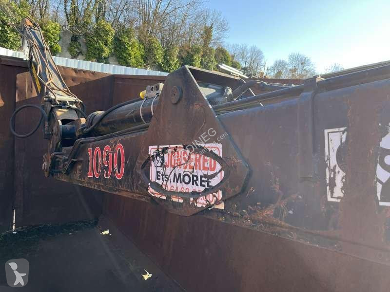 Équipements PL   AVEC GRUE JONSERED 1090