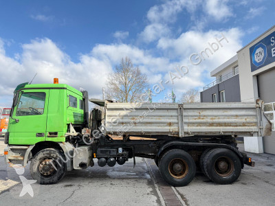 تجهيزات الآليات الثقيلة    Stetter Betonmischer...
