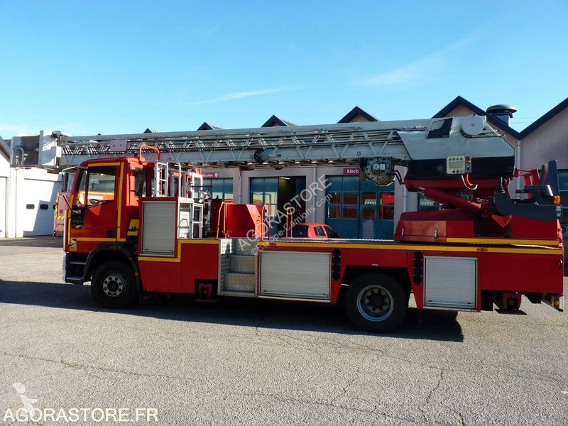 Оборудване за камиони Iveco 130E23