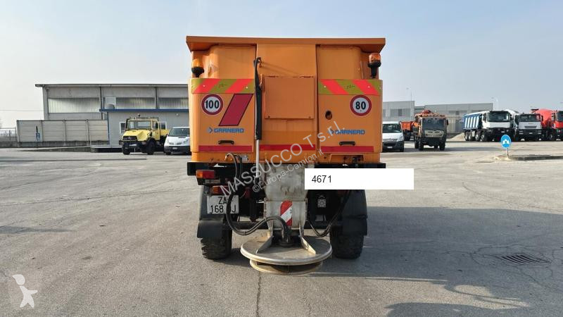 Attrezzature automezzi pesanti Mercedes UNIMOG U90