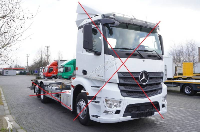 Vybavení pro nákladní vozy Mercedes