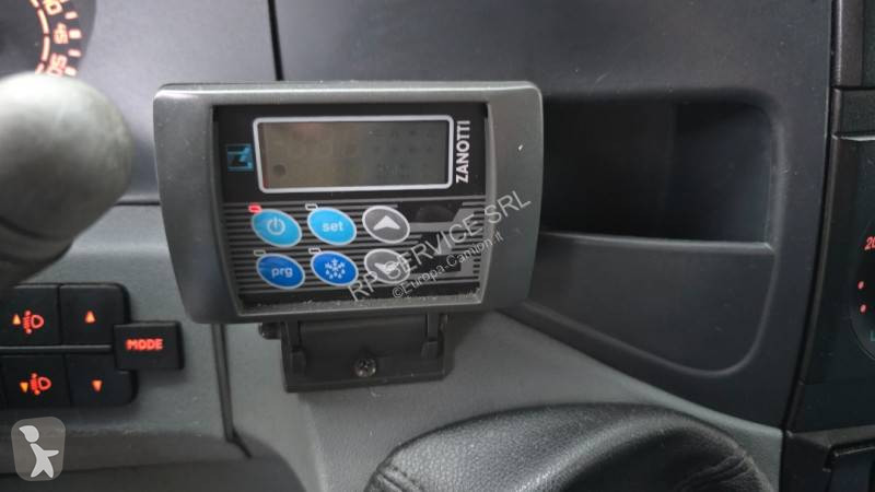 عربة نفعية Iveco