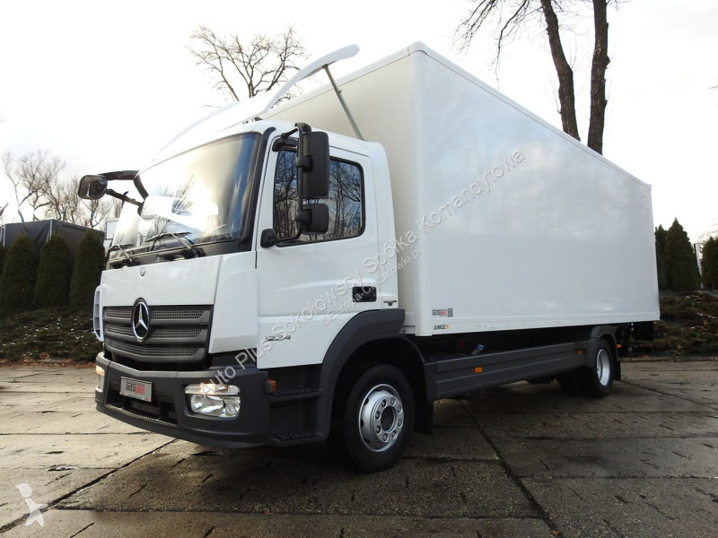 Оборудване за камиони Mercedes 12.24 ATEGO