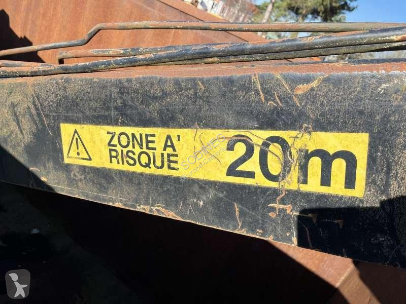 Équipements PL   AVEC GRUE JONSERED 1090