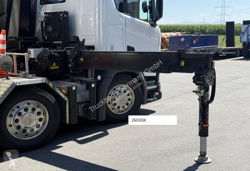 Équipements PL Effer 305/6S