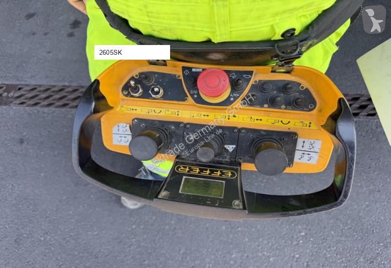 Vybavení pro nákladní vozy Effer 305/6S