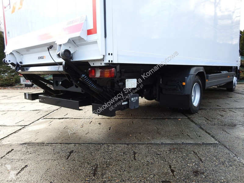 Оборудване за камиони Mercedes 12.24 ATEGO