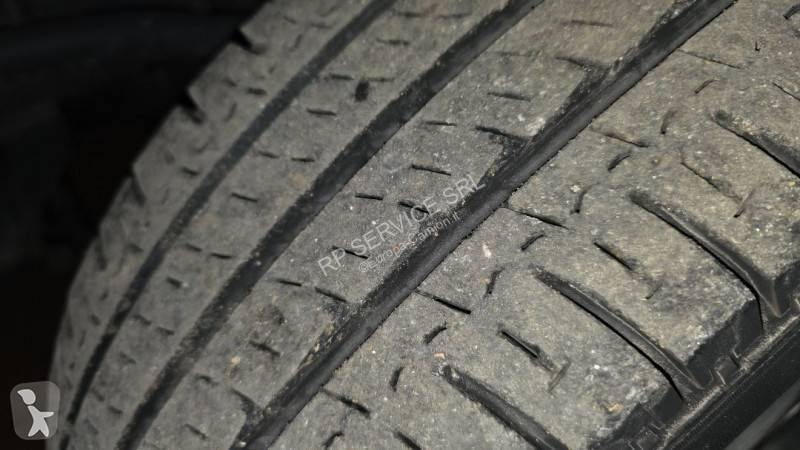 عربة نفعية Iveco