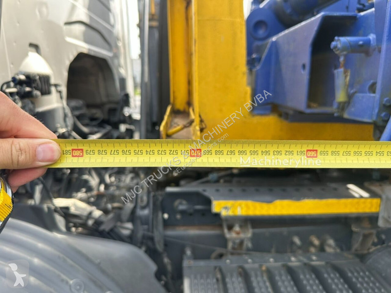 Uitrusting voor vrachtwagens  CONTAINER + FASSI...