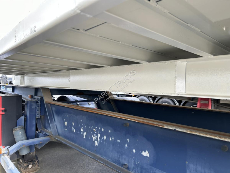 Equipamentos pesados   Caisson 10M3 DISPONIBLE...