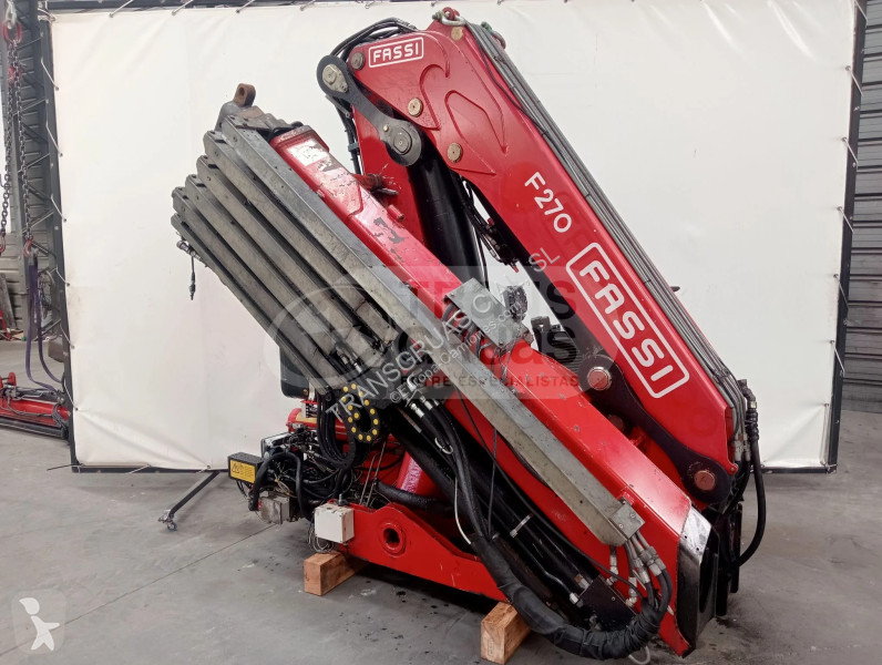 Uitrusting voor vrachtwagens Fassi F270A.26