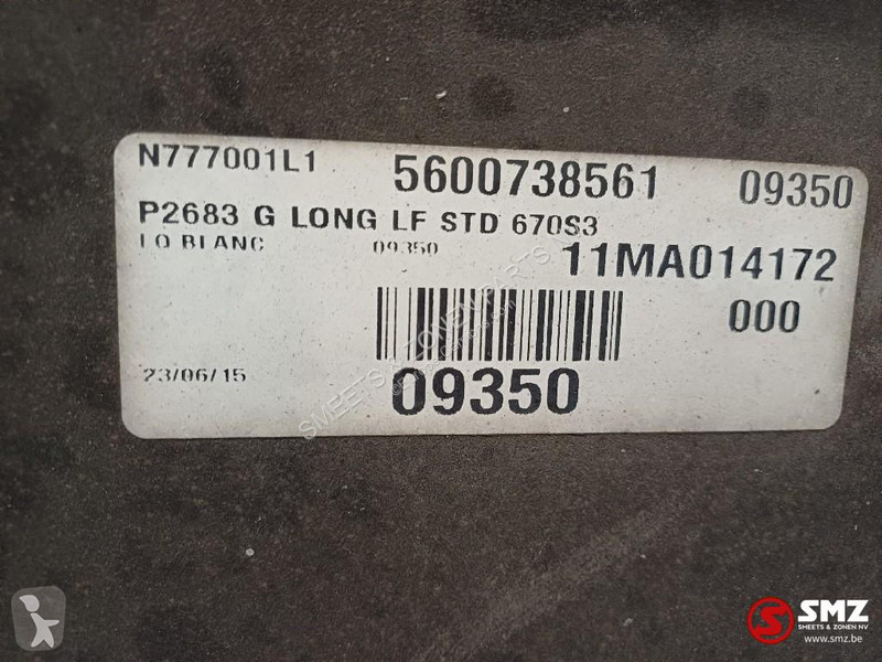 Attrezzature automezzi pesanti Renault Occ side...