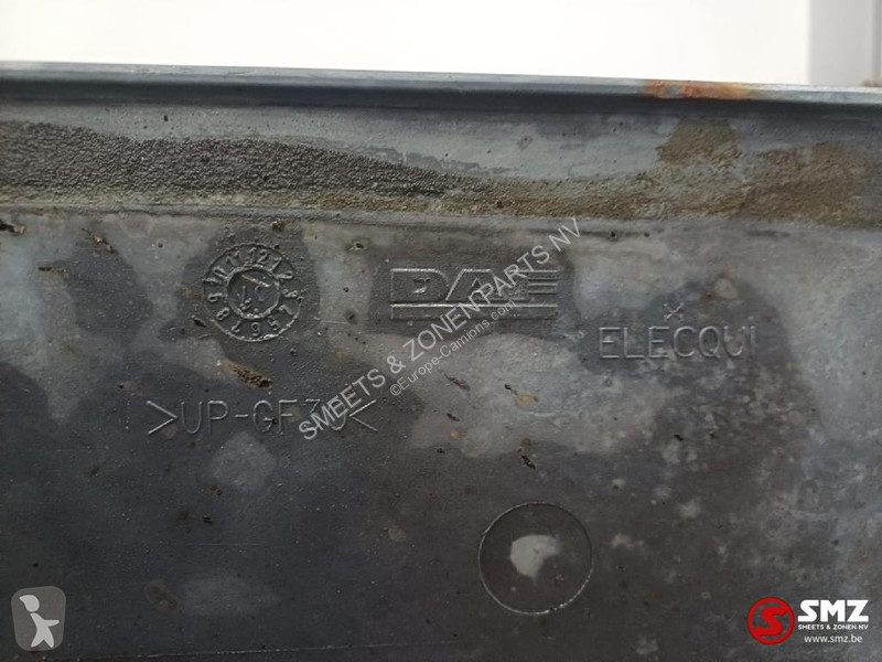 Uitrusting voor vrachtwagens DAF Occ opstapbak...