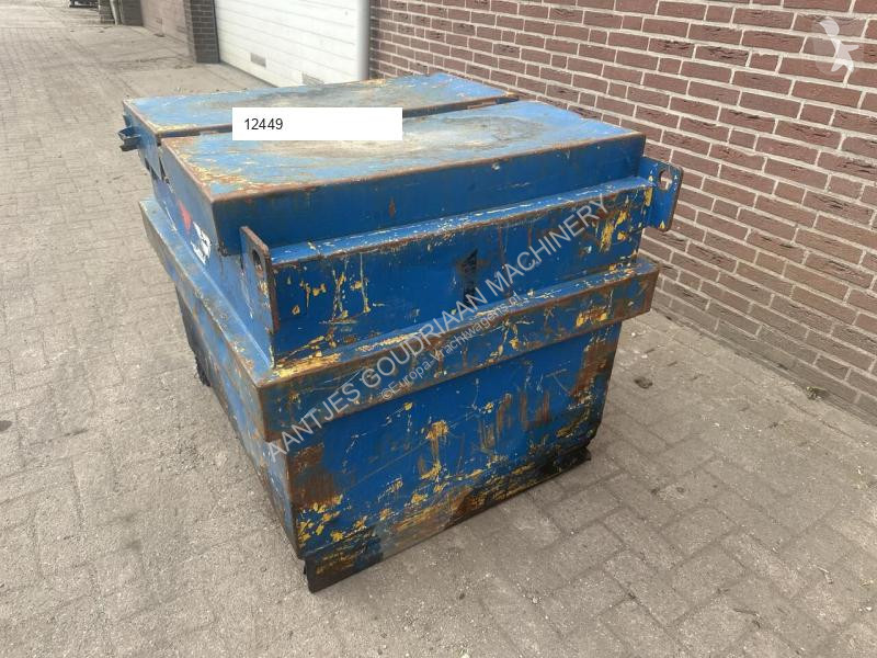Attrezzature automezzi pesanti  Réservoir de...