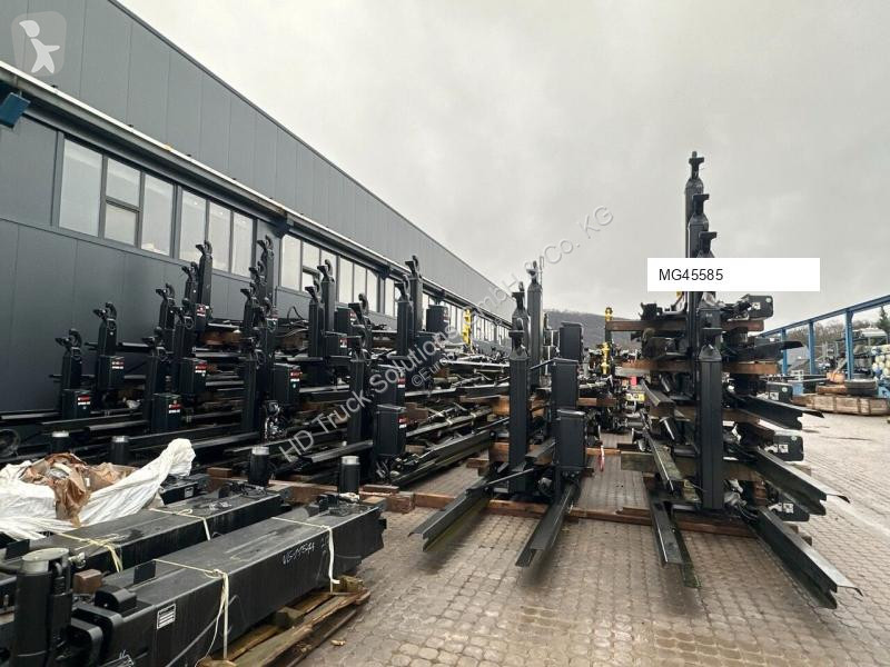 Uitrusting voor vrachtwagens Hiab Multilift...