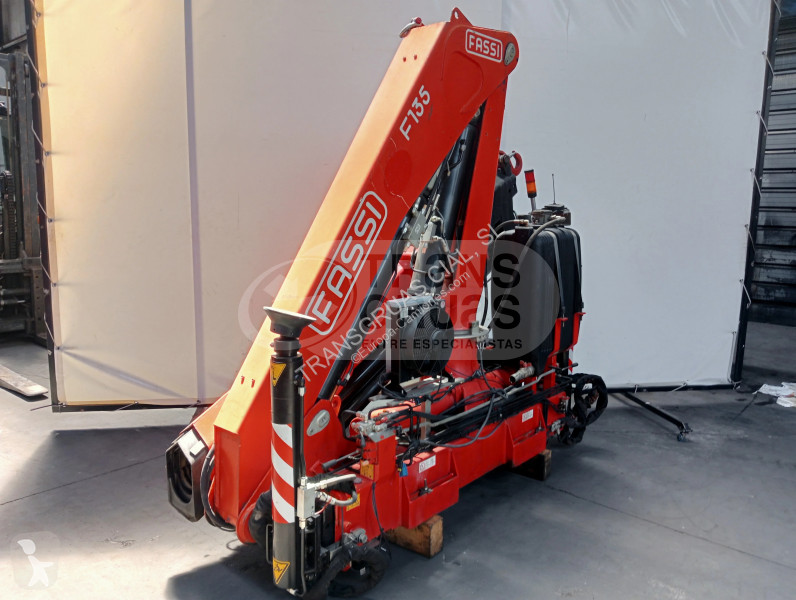 Uitrusting voor vrachtwagens Fassi F135A.0.25...