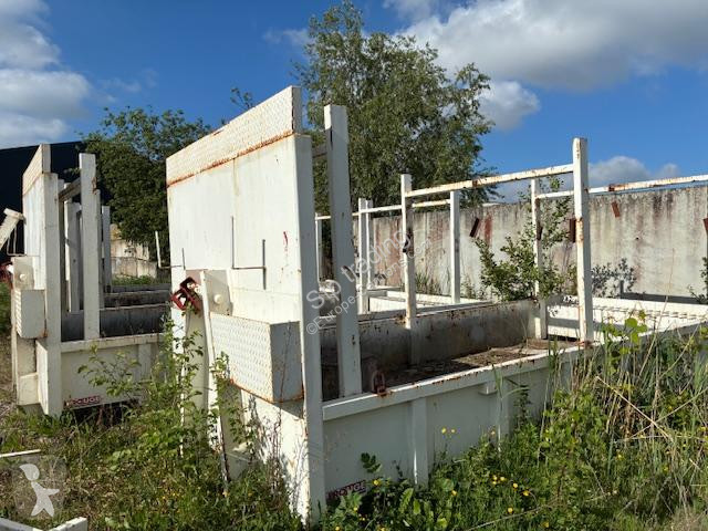 Udstyr til lastbiler   LOT 5 BENNES AMPLIROLL
