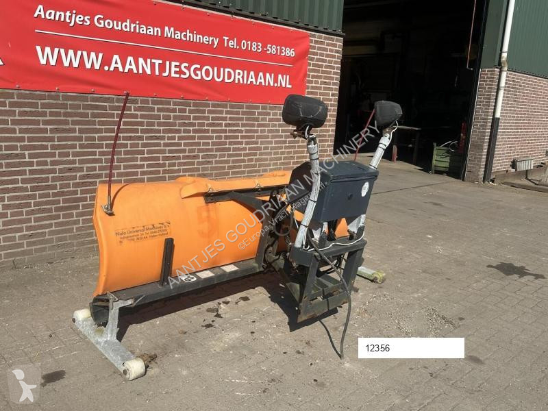 Uitrusting voor vrachtwagens  Sneeuwschuif -...