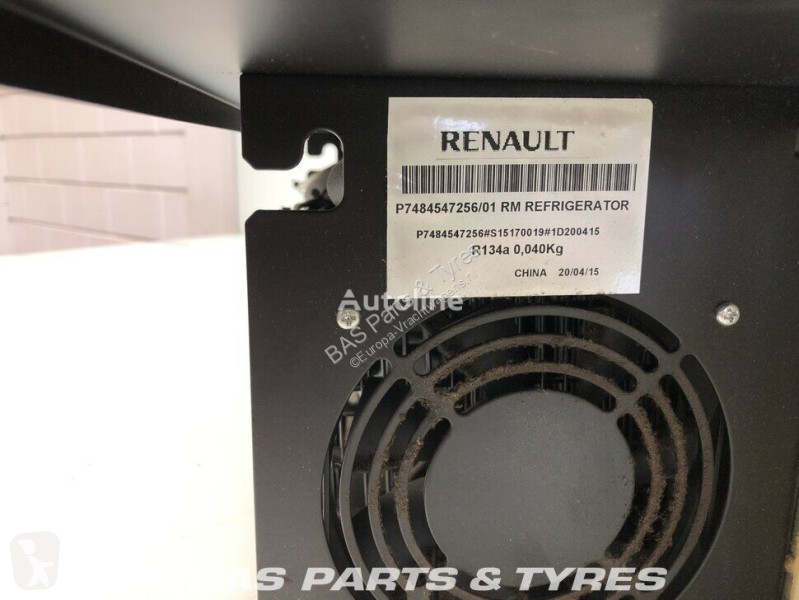 تجهيزات الآليات الثقيلة Renault Réfrigérateur...