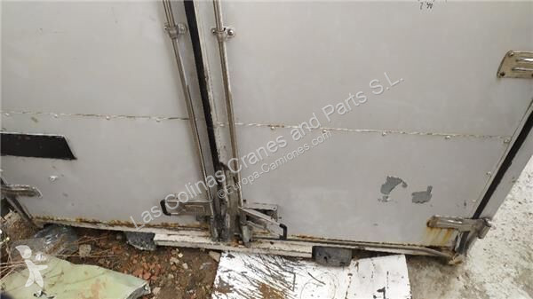 تجهيزات الآليات الثقيلة  Carrosserie fourgon