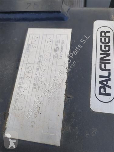تجهيزات الآليات الثقيلة Palfinger