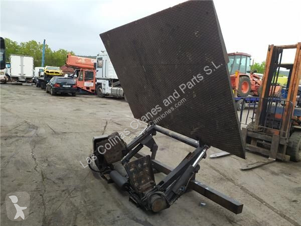 Attrezzature automezzi pesanti Volvo FL  611