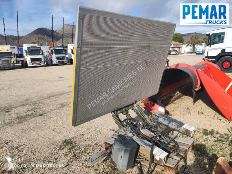 Attrezzature automezzi pesanti Zepro