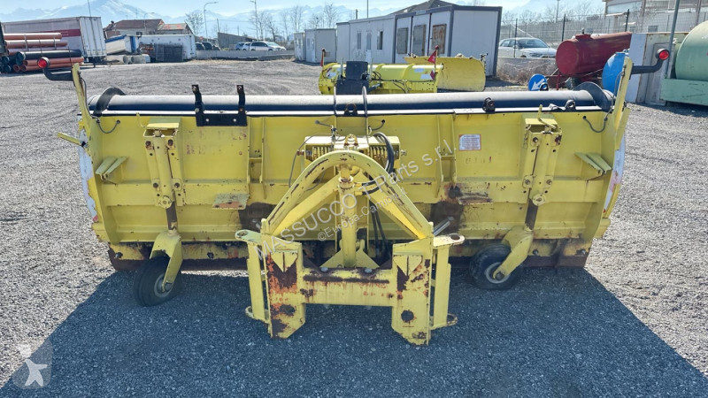 Attrezzature automezzi pesanti  SM4