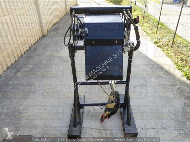 تجهيزات الآليات الثقيلة Manitou