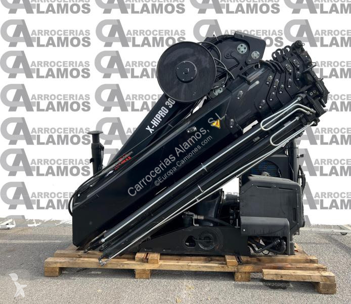 Équipements PL Hiab  302 E6 HIPRO AÑO 2018