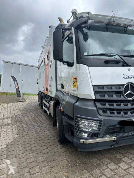 شاحنة Mercedes