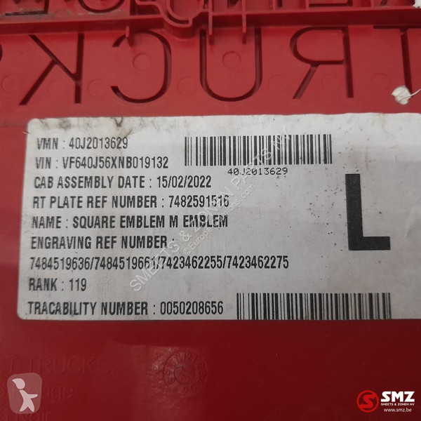 تجهيزات الآليات الثقيلة Renault Occ embleem...