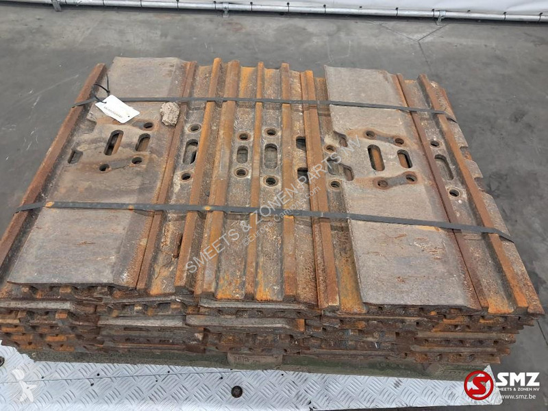 Equipamientos  Caterpillar Occ track shoe...