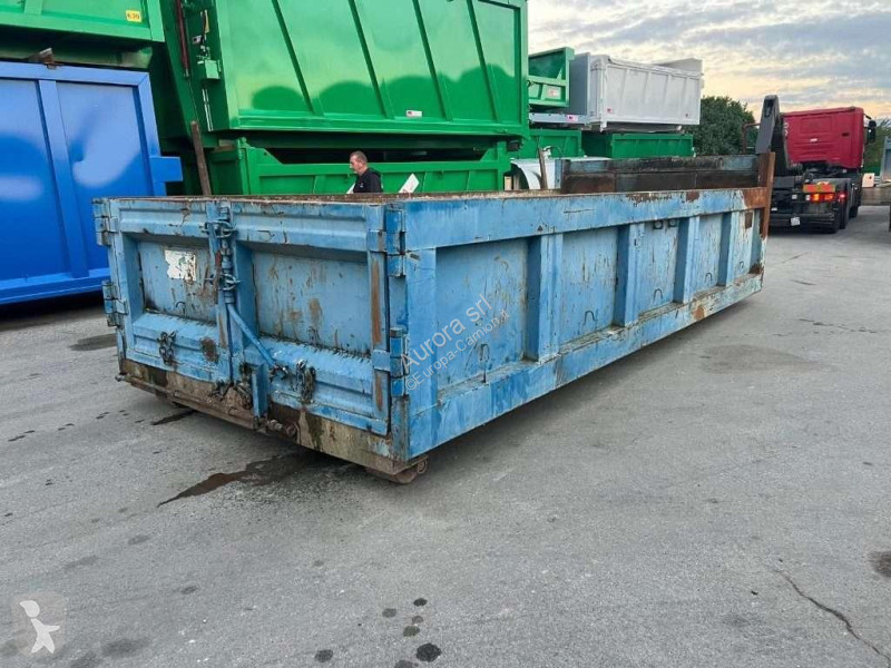 SCARRABILE USATO A CIELO APERTO Truck equipments