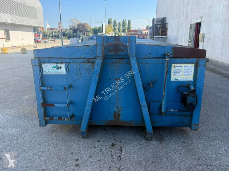 Vybavení pro nákladní vozy Locatelli