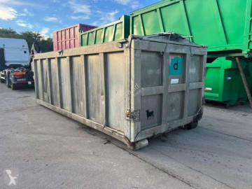 Skip loader box bodywork