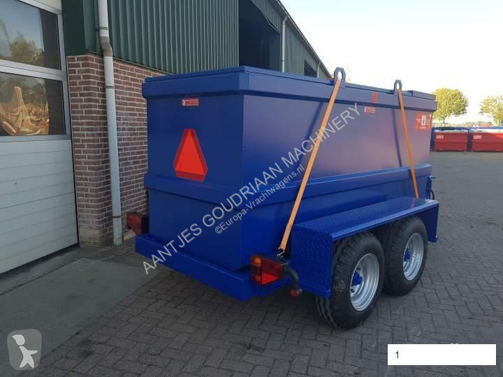 Uitrusting voor vrachtwagens  IBC Trailer