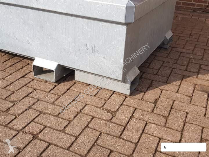 Uitrusting voor vrachtwagens  IBC