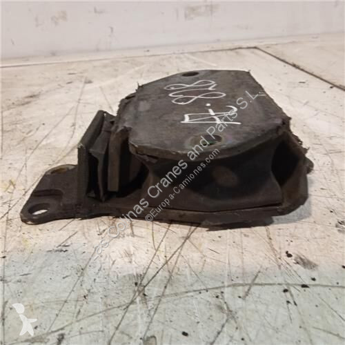 Equipamentos pesados Nissan Attache pour camion...