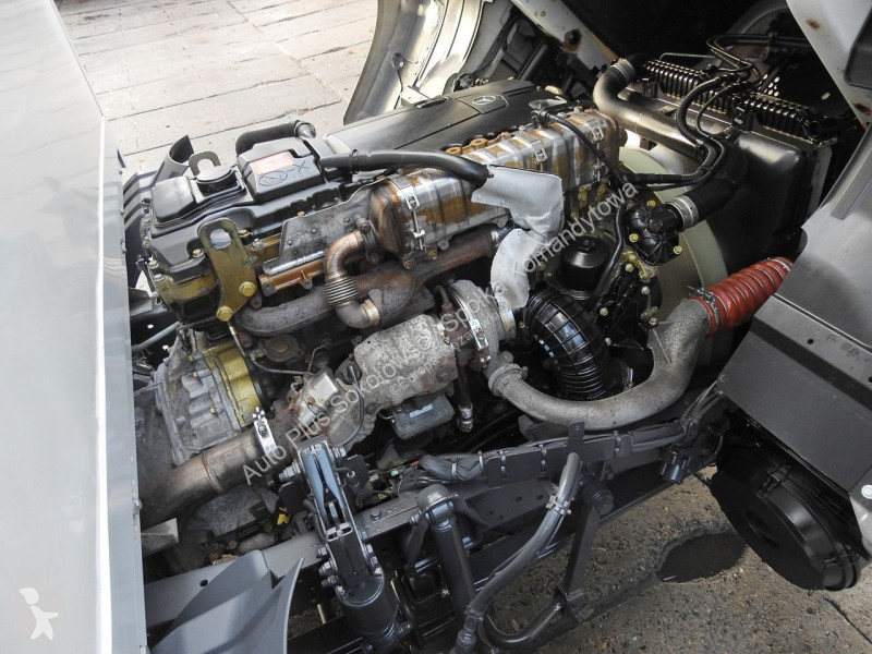 Оборудване за камиони Mercedes 12.24 ATEGO