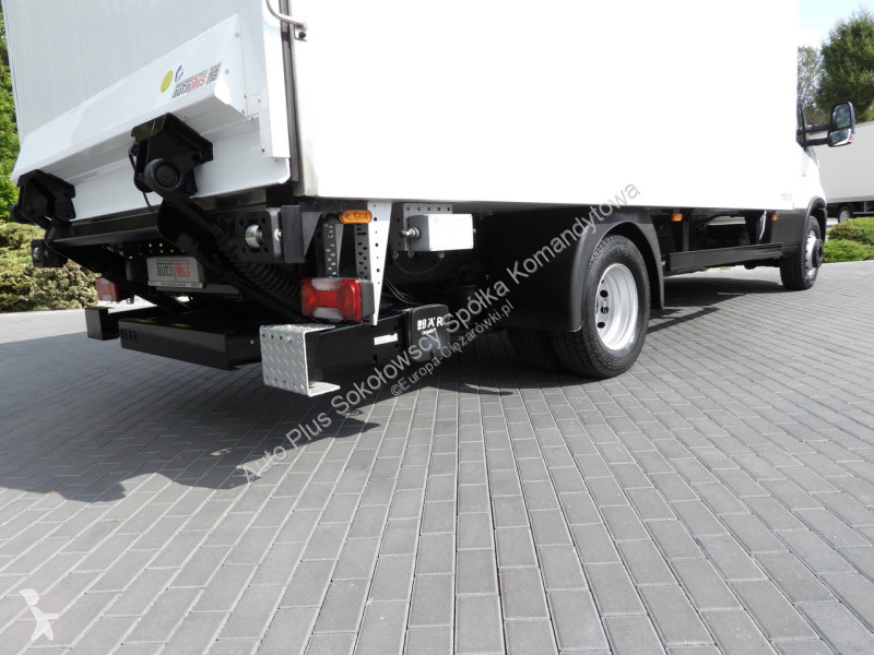 Samochód dostawczy Iveco 70C17 DAILY