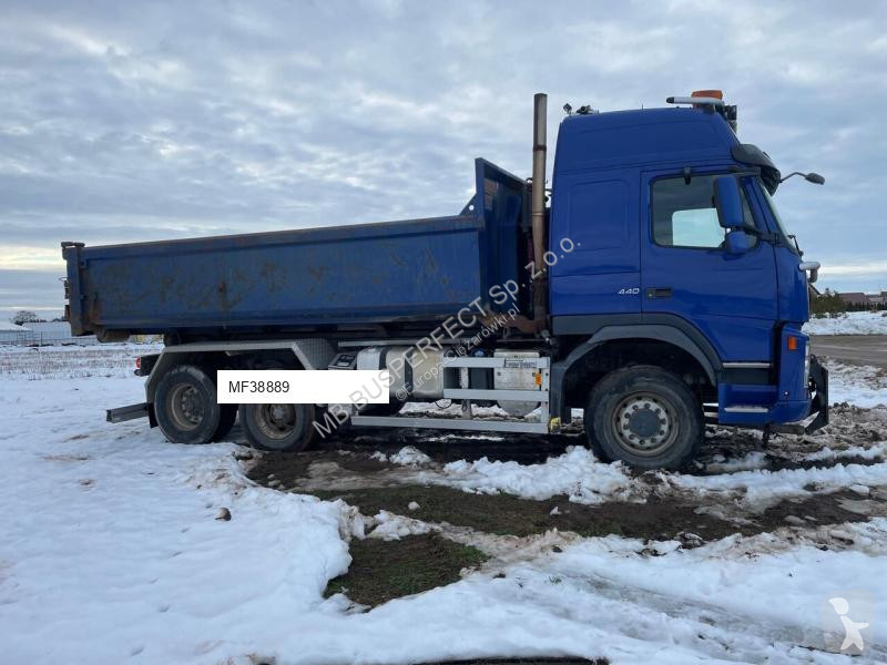 Équipements PL Volvo 4x4/6x4 Specjalny kontener...